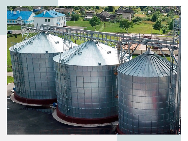 Металлические силосы в Пугачеве