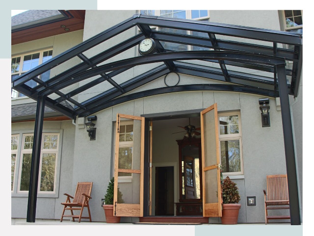 Козырьки металлические в Пугачеве