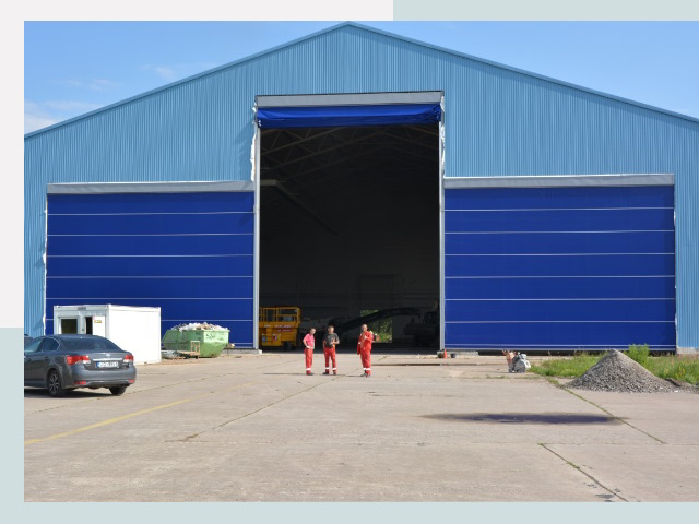 Ангарные ворота в Пугачёв от СтальСтрой-Пгч по цене 610 руб.